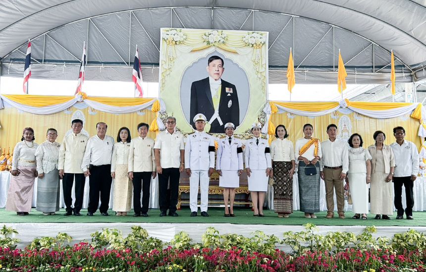 โรงพยาบาลนครธน เข้าร่วมกิจกรรมเฉลิมพระเกียรติพระบาทสมเด็จพระเจ้าอยู่หัว เนื่องในโอกาสวันเฉลิมพระชนมพรรษา